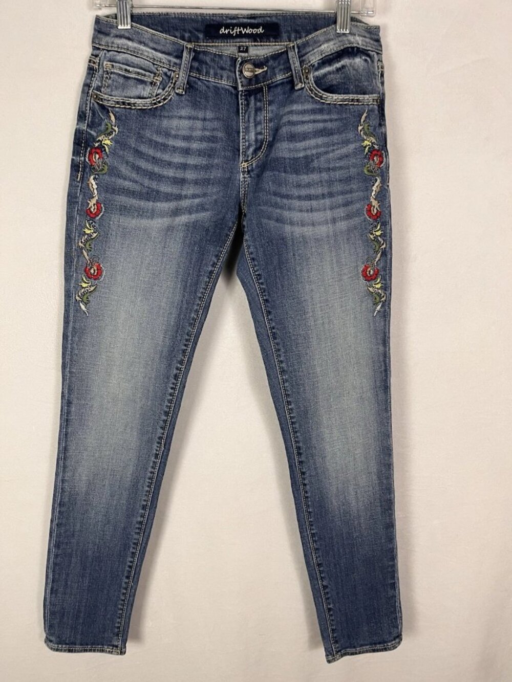 Driftwood Sundance Ankle Jeans with Floral Embroidery Women's Size 27
